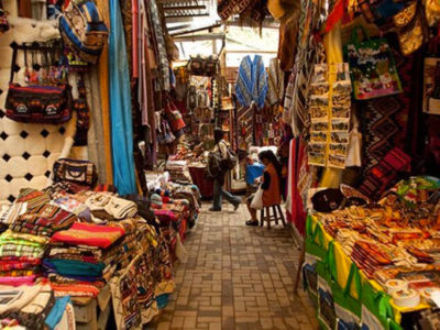 Mercados-artesanales-en-miraflores-peru