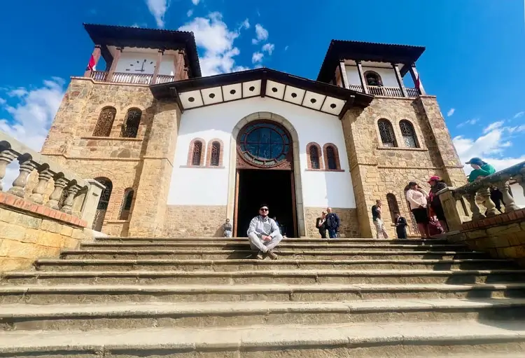 chacas-iglesia-mama-ashu